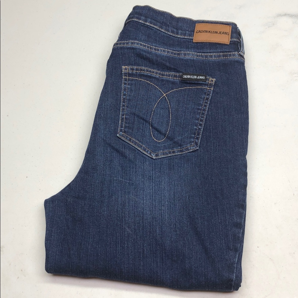 CALVIN KLEIN HIGH-RISE SKINNY JEANS 14/32x28 LIKE NEW ⭐️